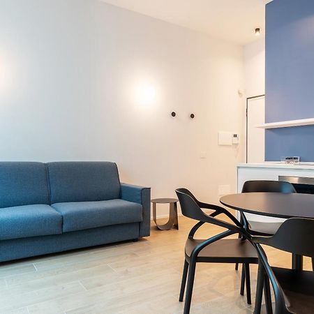 Easyhomes-City Centre Suites Milano Dış mekan fotoğraf