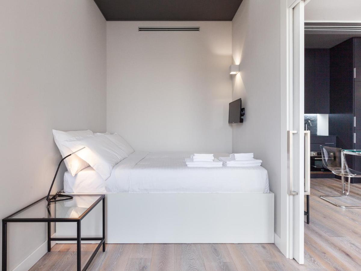 Easyhomes-City Centre Suites Milano Dış mekan fotoğraf