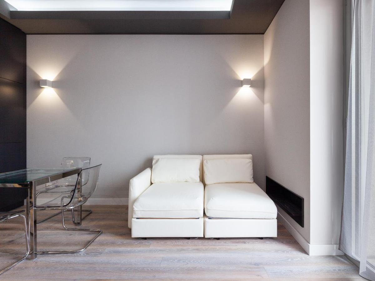 Easyhomes-City Centre Suites Milano Dış mekan fotoğraf
