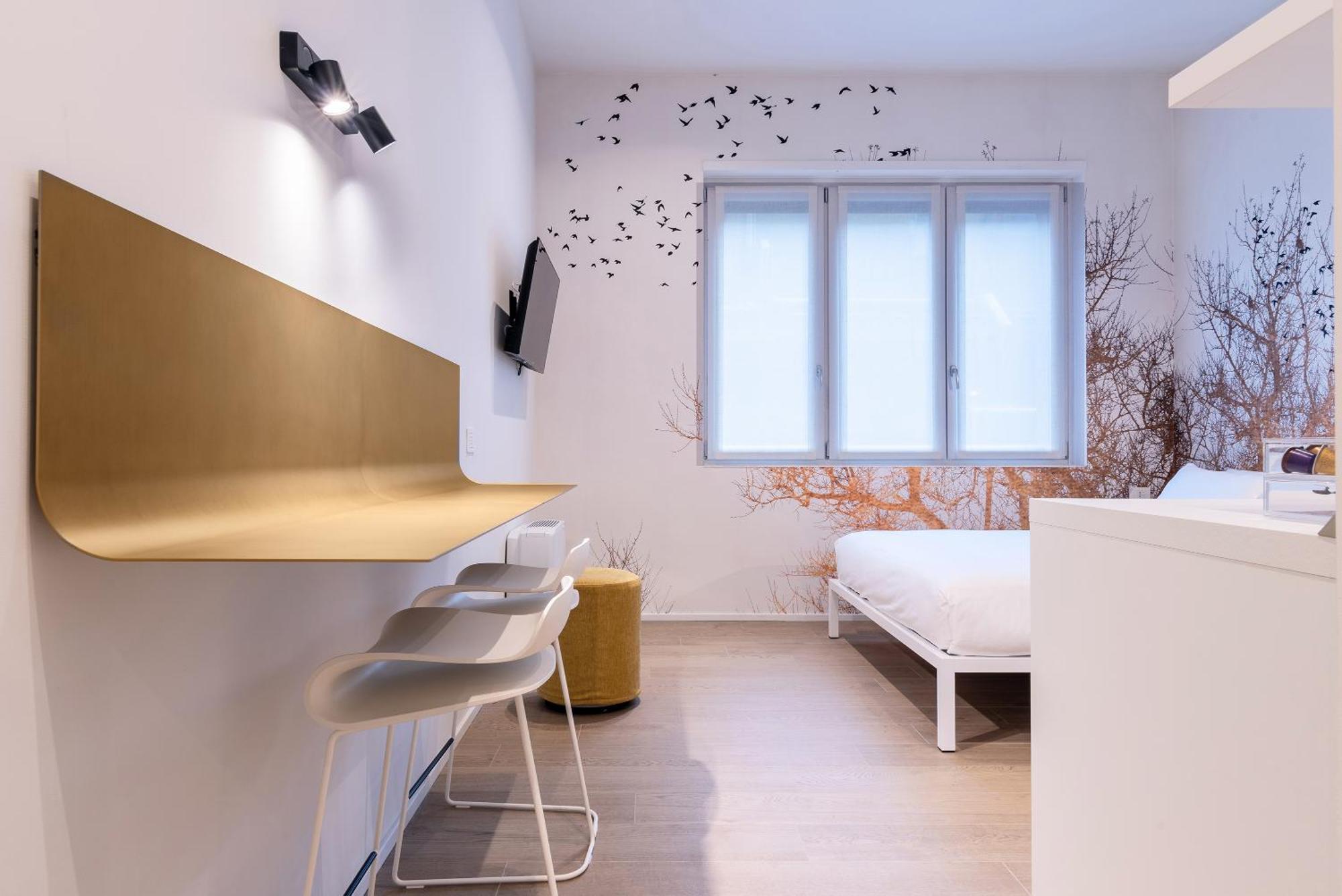 Easyhomes-City Centre Suites Milano Dış mekan fotoğraf